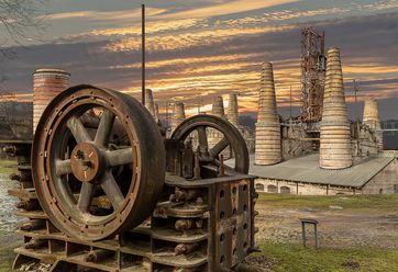 Die Schachtofenbatterie gehört zu den beeindruckendsten Bauwerken im Museumspark Rüdersdorf. Foto: Museumspark Rüdersdorf, Lothar Barthel