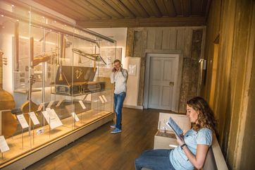 Im Heinrich-Schütz-Haus in Weißenfels tauchen Besucher in die Klangwelt des Komponisten ein. Foto: Saale-Unstrut-Tourismus e.V., Transmedial