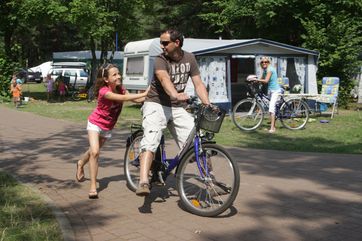 Freizeitspaß im Familienpark am Senftenberger See. Foto: Steffen Rasche