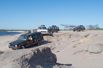 Jeeptour am Besucherbergwerk F 60 am Bergheider See. Foto: Tourismusverband Lausitzer Seenland e.V., Nada Quenzel